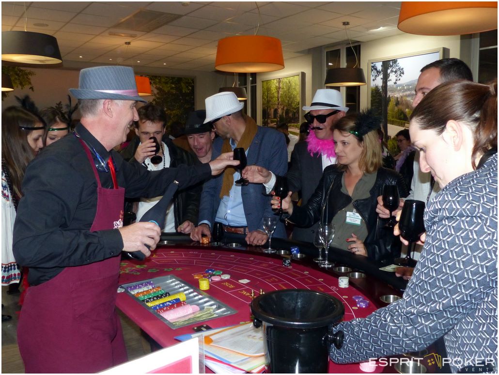 vigne continue anime à merveille les tables de jeu esprit poker casino des vins