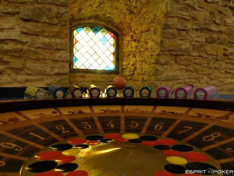 Un classique du casino français, la boule, disponible pour vos animations sur Mâcon