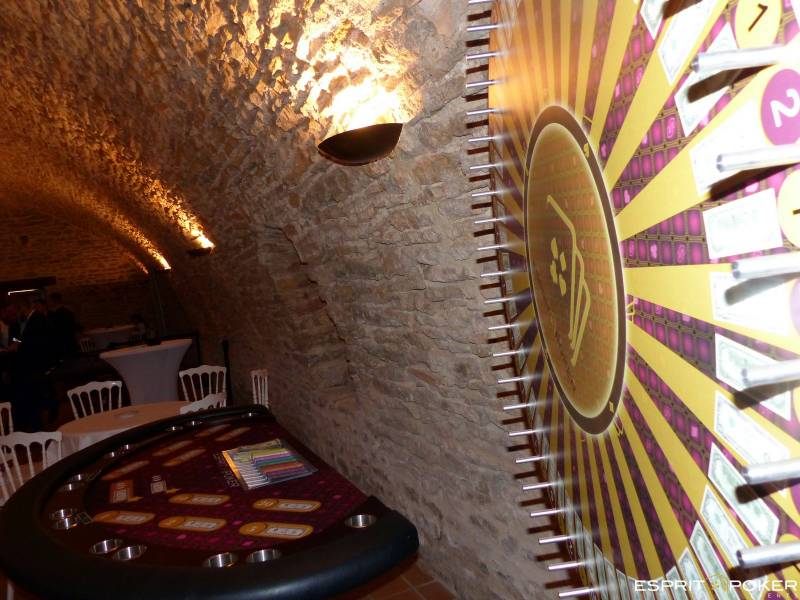 Lancez la roue de la fortune et ne voyez pas la soirée casino passer, activité à Mâcon