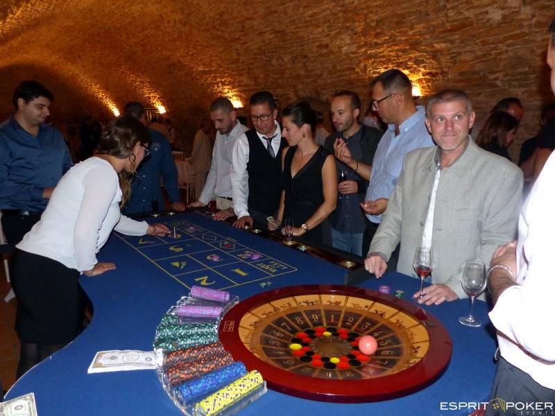 Animation casino dans l'orangerie du château d'Igé pour une entreprise de Mâcon