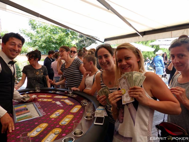 Animation Casino pour une fête du personnel dans l'Ain