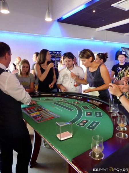Animation Casino pour une fête du personnel dans l'Ain