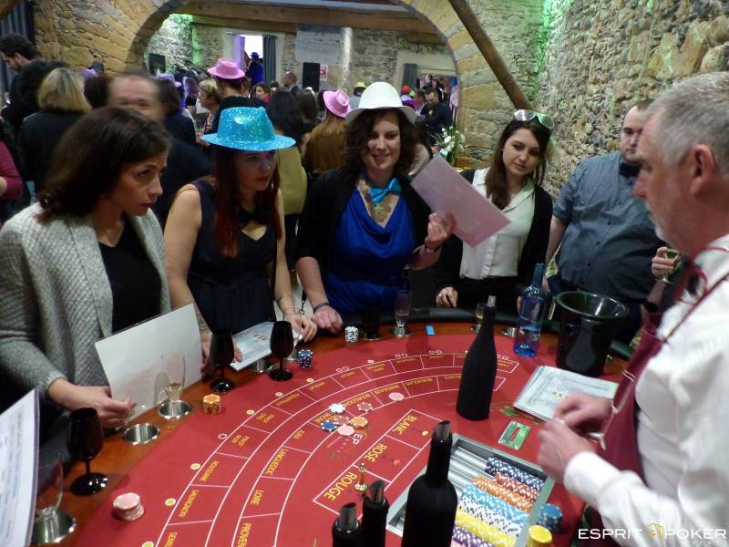 Table de Casino des Vins lors d'une soirée animation casino entreprise à Lyon