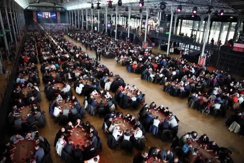 Organisation du Winamax Poker Tour grande halle de la villette à Paris