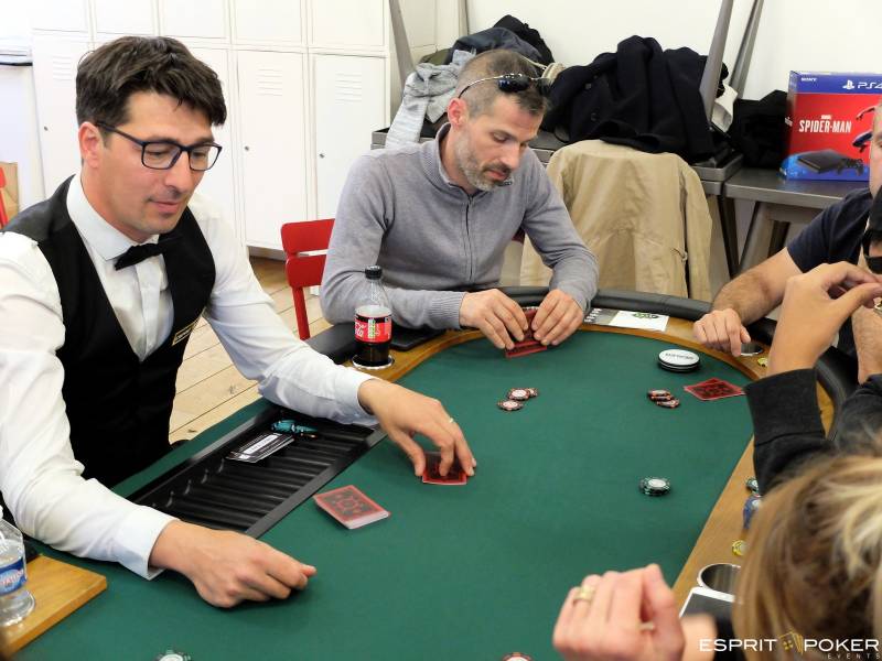 Animation Tournoi de Poker pour entreprise à Paris