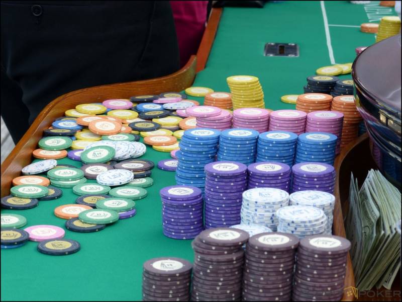 Table de roulette pour une fête du personnel