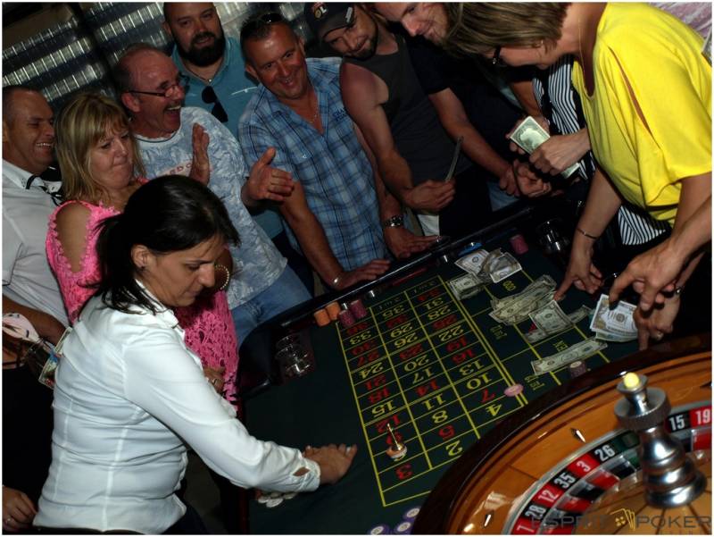 Activité roulette pour comité d'entreprise originale et ludique