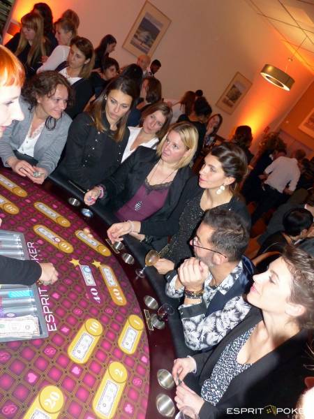 Animez votre soirée casino entreprise avec la roue de la fortune à Lyon