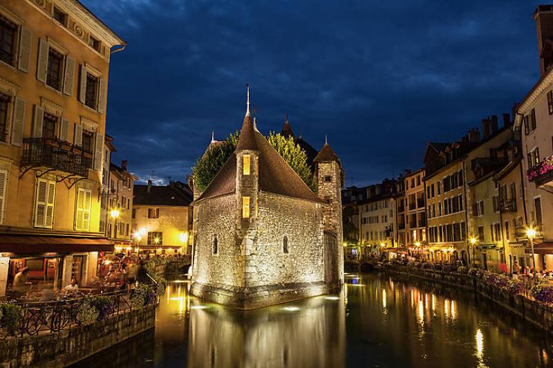 Idée d'activité originale et insolite à Annecy : une animation casino