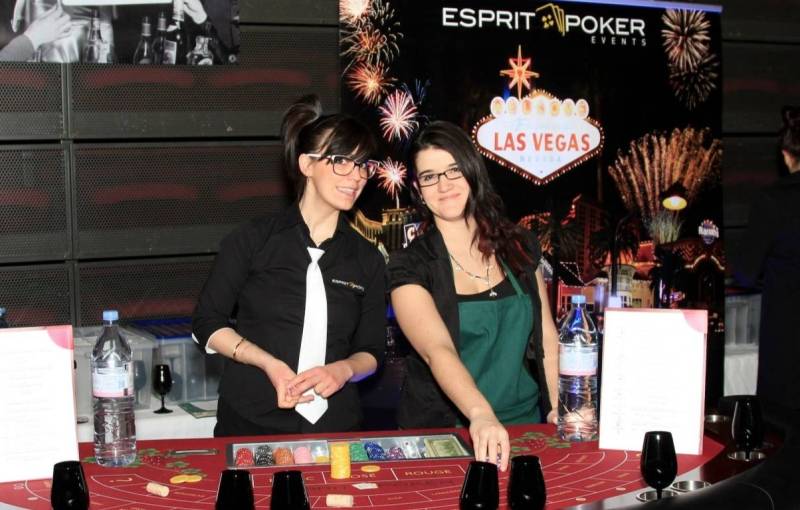 Animation Casino et Casino des vins pour la soirée de Gala d'un grand cuisiniste à l'Arcadium à Annecy (74)