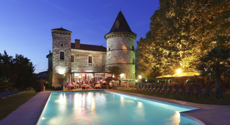 Le Château de Chapeau Cornu à Vignieu dans l'Isère pour vos animations Casino