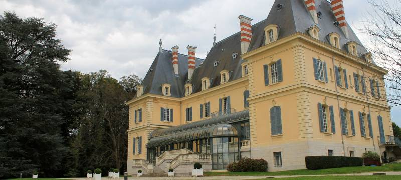 Le château de rajat pour vos animations casino dans l'est de lyon
