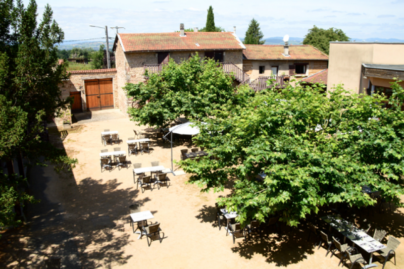 L'animation Casino pour vos séminaires d'entreprise au Domaine des Hautannes à Saint-Germain-au-Mont-d'Or