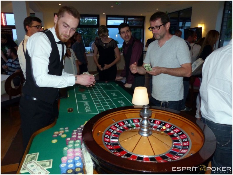 animation roulette et jeux de casino à la bastille à grenoble