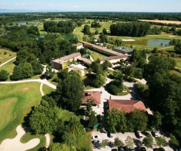 Domaine Golf du Gouverneur à Monthieux