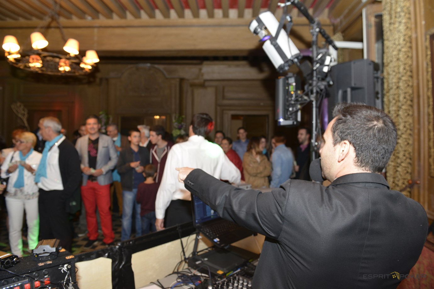 la vente aux enchèes un show pour cloturer votre soirée casino