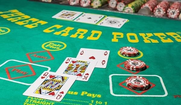 Le Set Poker, une variante fun et dynamique du Poker pour favoriser le turnover sur vos soirées Casino